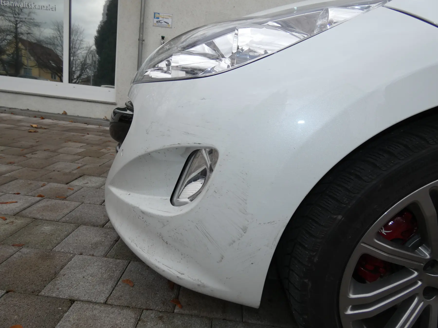 Kfz-Schadensreparatur durch Kfz-Sachverständiger Binali Özden